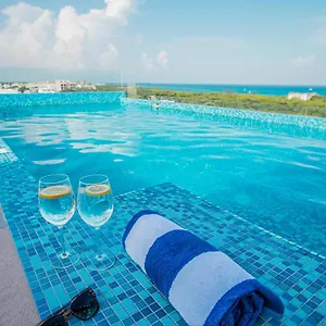  Apartamento With Ocean View Pool In Av 10 & 60 Street